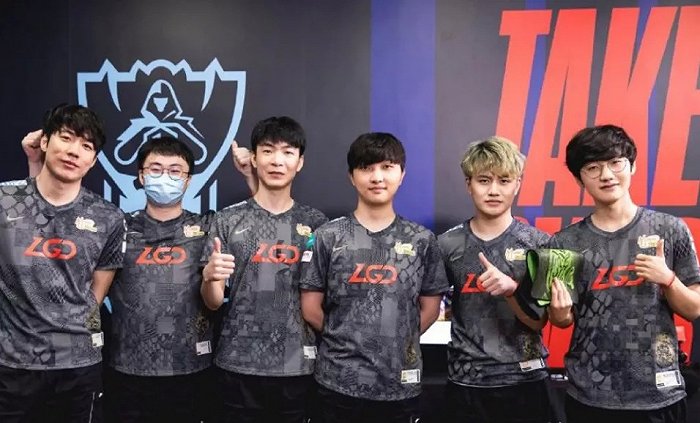 代足球的新 代足球的新