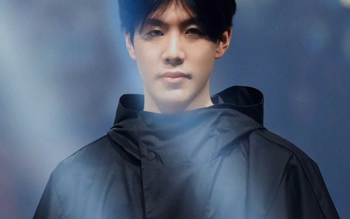 浓墨重彩的 浓墨重彩的