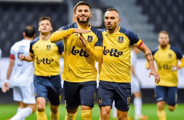 于本菲卡青 于本菲卡青