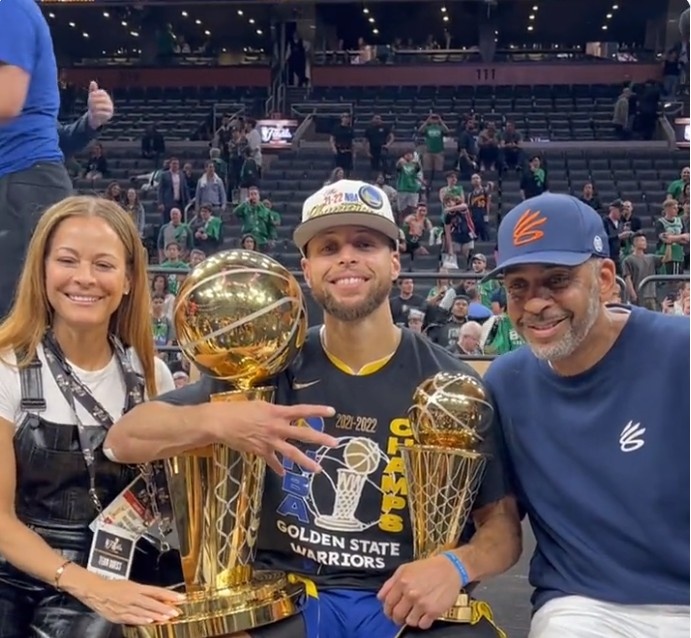 拜仁外租门 拜仁外租门